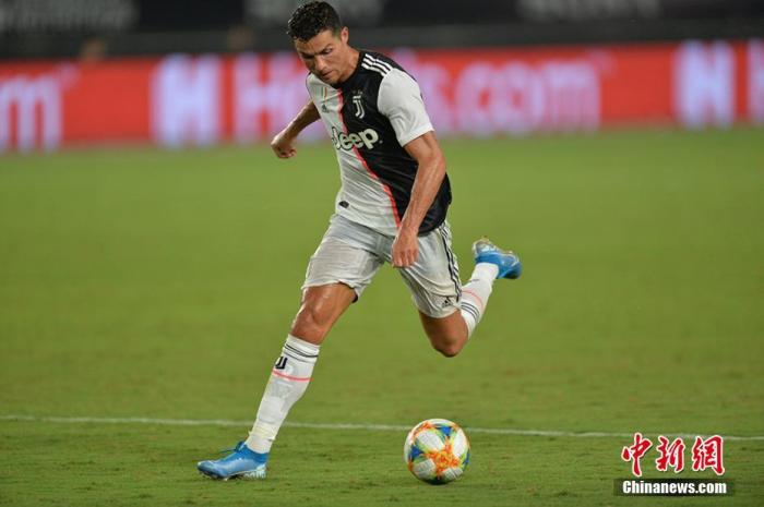 C罗向中国球迷道歉，却被韩国媒体指责在韩国从