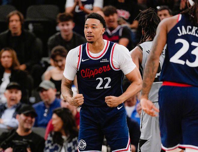 快船替补逆转难挽败局 马刺文班亚马率队大胜