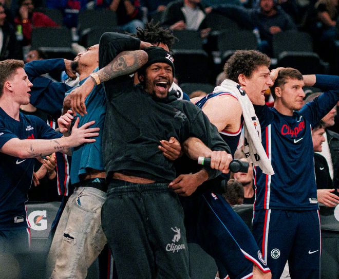 快船替补逆转难挽败局 马刺文班亚马率队大胜