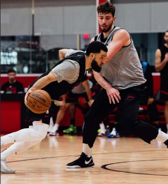 火箭对阵森林狼关键战将影响季后赛对阵格局