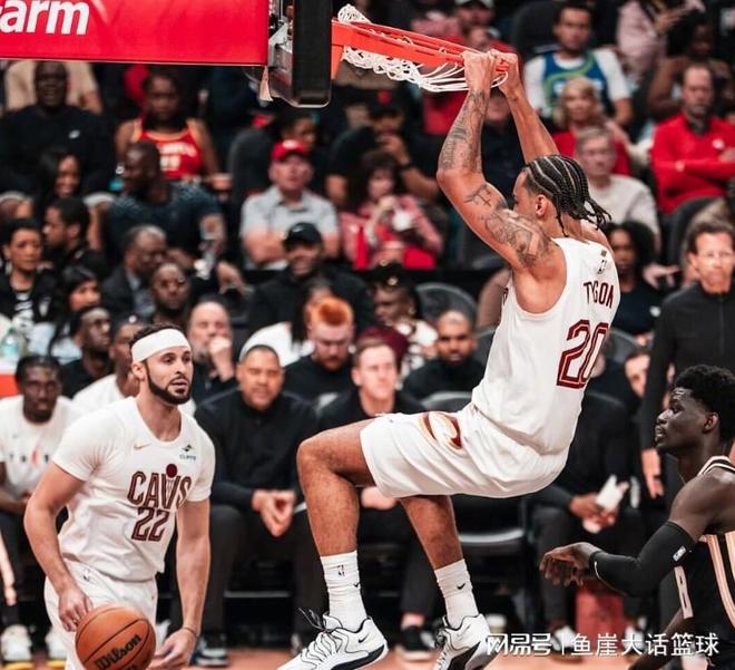 老鹰大胜骑士：失误与三分成败关键