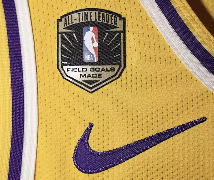 NBA总裁萧华力挺詹姆斯继续征战，称其影响力远